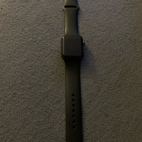 Apple Watch - Picture 3 of 8
